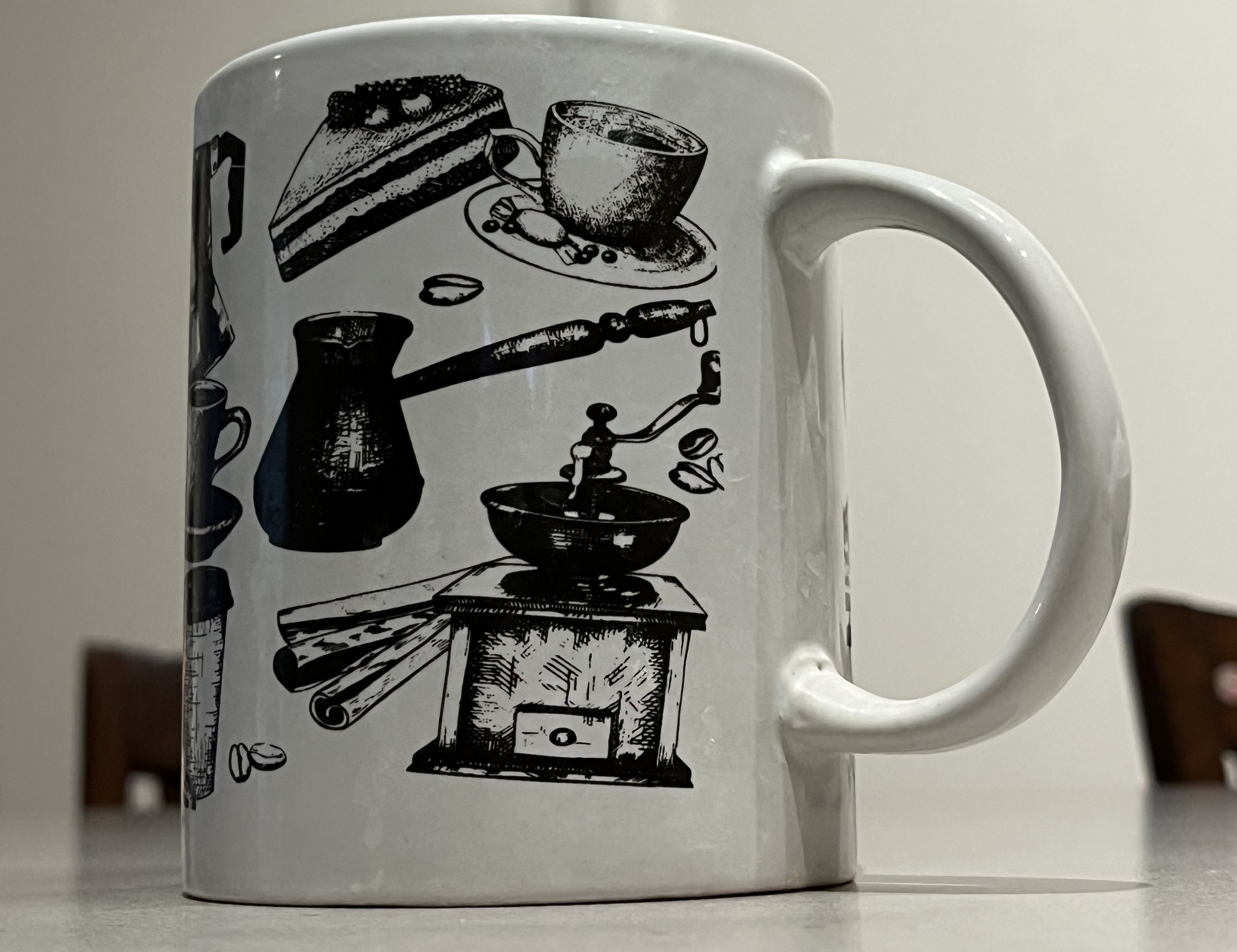 Side view of the mug