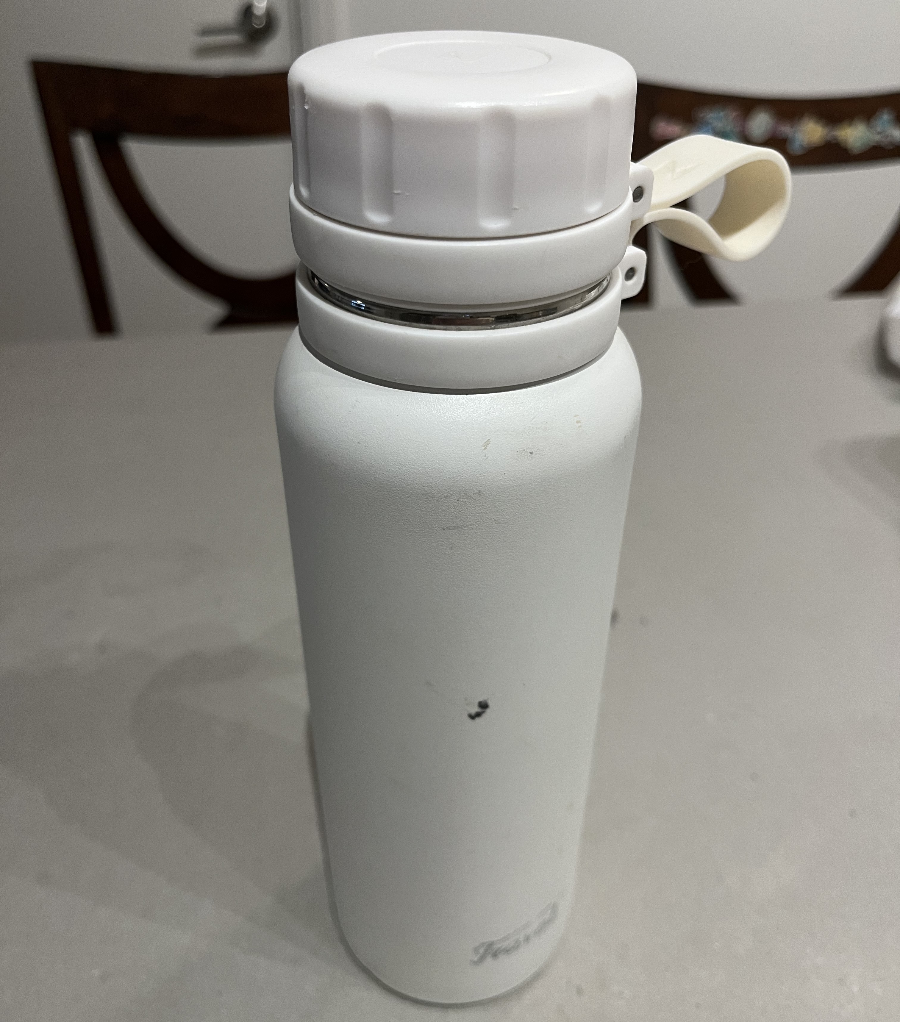 Close up of the water bottle lid